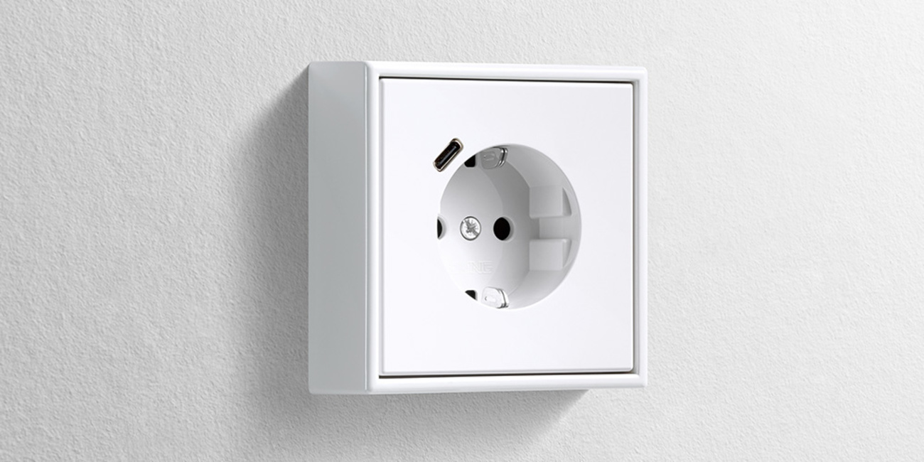 Erweiterter Anschlussraum für die Nachrüstung bei Ottmar Krieger Elektrotechnik GmbH in Frankfurt